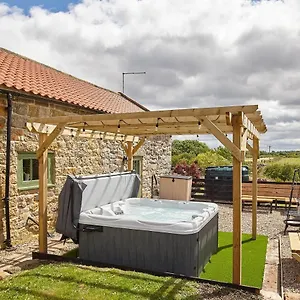 Holiday home Host & - Low Waupley Farm, Liverton
